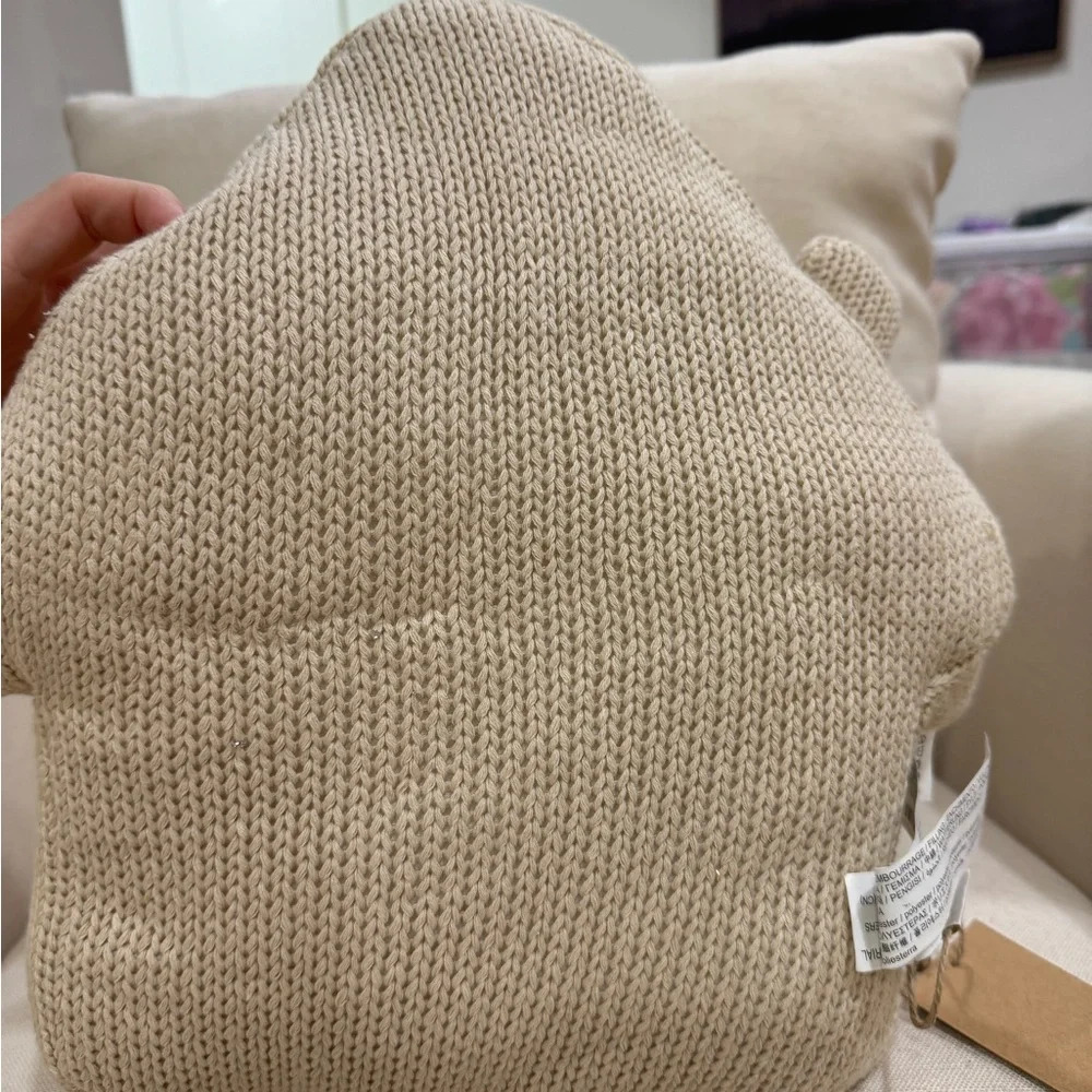 Zara Home Christmas pillow gingerbread house crochet knit decor holidays - Picture 9 of 11